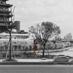 欧美高清色情电影黑白配HD播放
